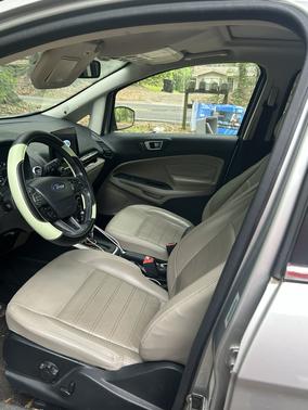 Silver 2018 Ford EcoSport Titanium