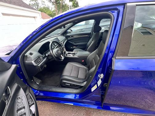 Blue 2020 Honda Accord Sport 1.5T