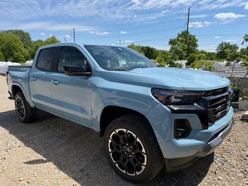 Blue 2026 Chevrolet Colorado Z71