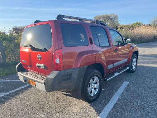 2012 Nissan Xterra S
