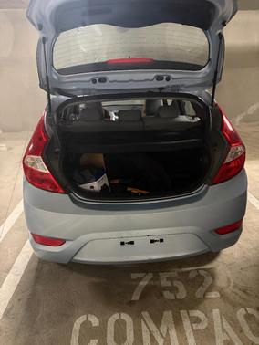 Blue 2013 Hyundai Accent SE
