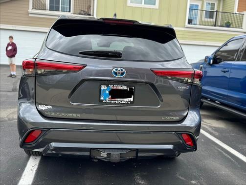 Gray 2020 Toyota Highlander Hybrid Limited