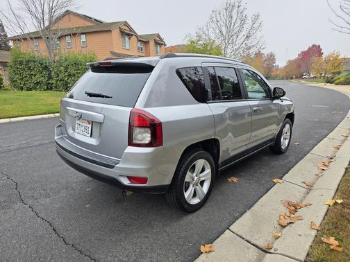 2017 Jeep Compass Sport