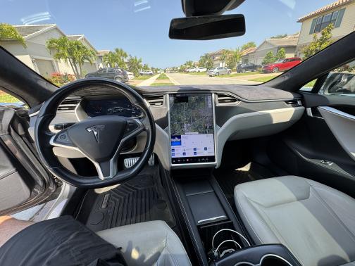 2015 Tesla Model S P90D