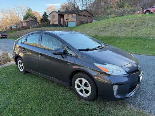 2013 Toyota Prius Two
