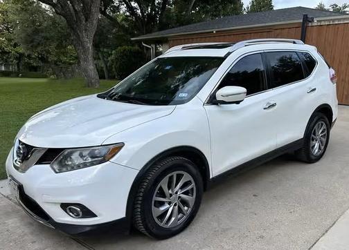 White 2014 Nissan Rogue SL