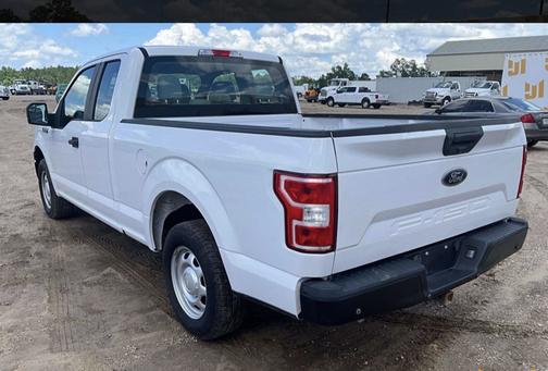 White 2018 Ford F-150 XL
