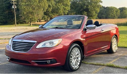 2011 Chrysler 200 Limited