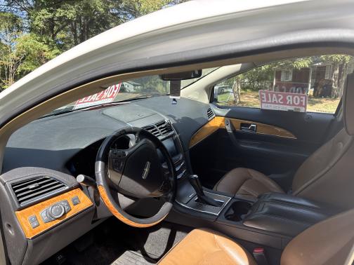 2013 Lincoln MKX Base