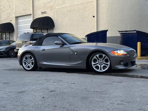 2003 BMW Z4 3.0i