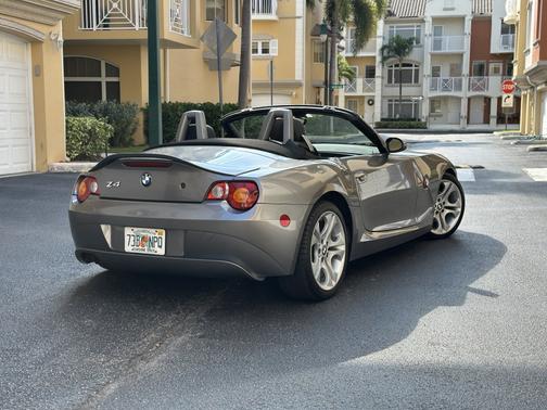 2003 BMW Z4 3.0i