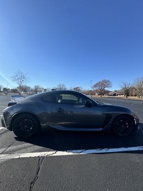 2024 Toyota GR86 Premium