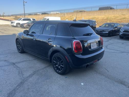 2015 MINI Hardtop Cooper