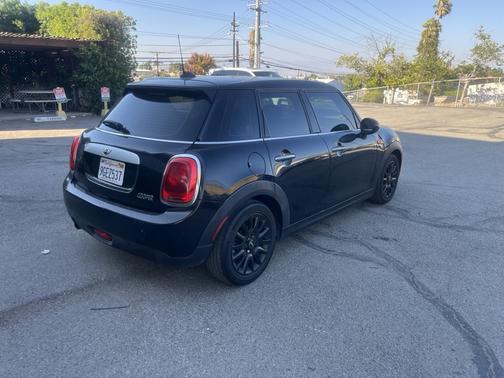 2015 MINI Hardtop Cooper