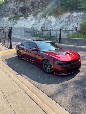 Red 2018 Dodge Charger R/T