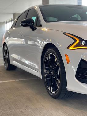 White 2022 Kia K5 GT-Line