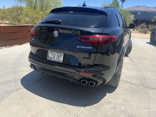 2023 Alfa Romeo Stelvio Quadrifoglio