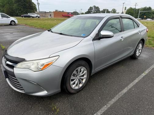 Silver 2017 Toyota Camry LE