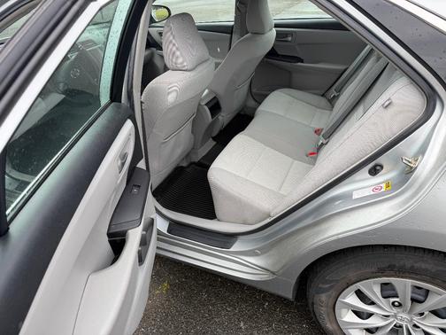 Silver 2017 Toyota Camry LE