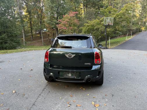Green 2012 MINI Cooper S Countryman Base