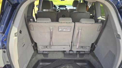 Blue 2016 Honda Odyssey SE
