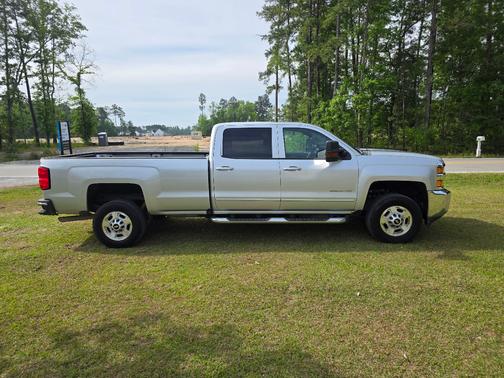 Silver 2019 Chevrolet Silverado 2500 LT