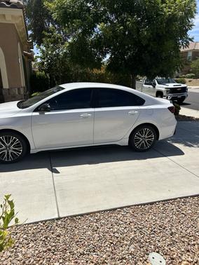 White 2023 Kia Forte GT-Line