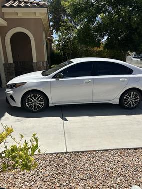 White 2023 Kia Forte GT-Line