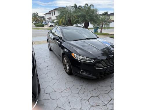 2015 Ford Fusion SE