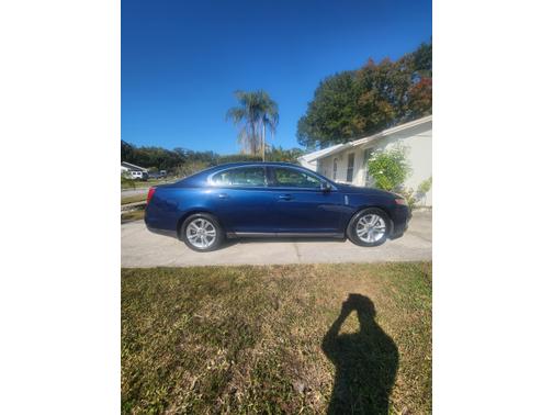 2012 Lincoln MKS Base