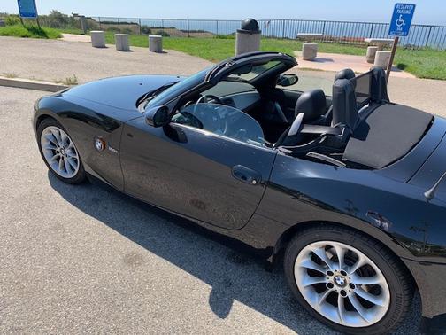 2003 BMW Z4 2.5i Roadster