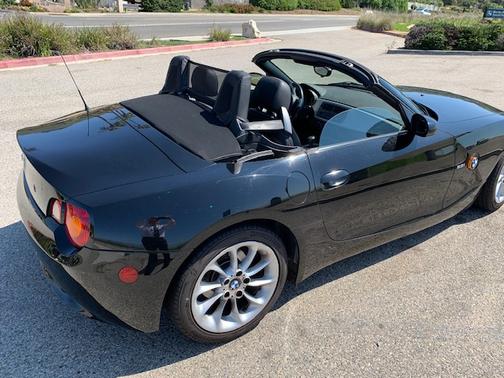 2003 BMW Z4 2.5i Roadster