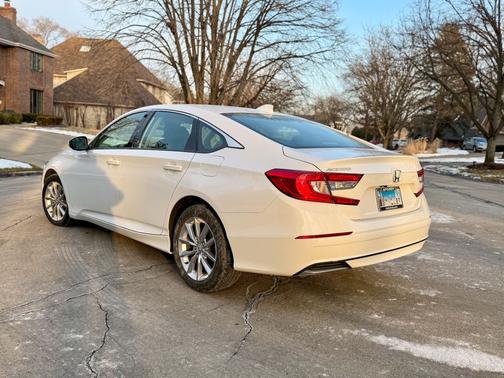 2022 Honda Accord LX 1.5T