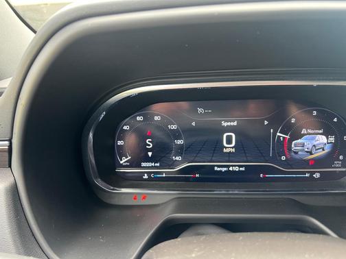 Blue 2024 GMC Yukon SLE