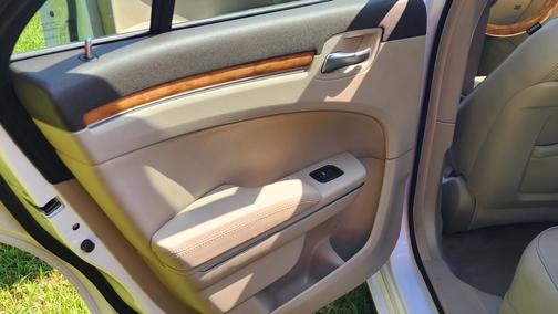 White 2014 Chrysler 300C Base