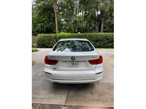 2018 BMW 330 Gran Turismo i xDrive