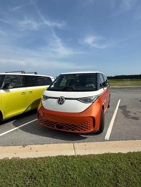 Orange 2025 Volkswagen ID. Buzz Pro S Plus RWD