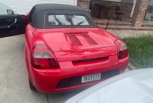 2000 Toyota MR2 Spyder