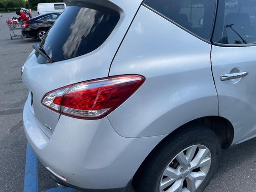 Silver 2013 Nissan Murano S