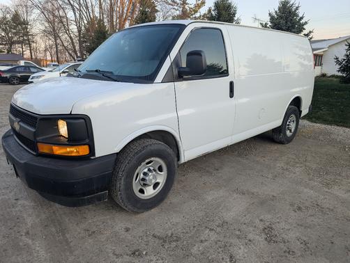 2017 Chevrolet Express 2500 Work Van