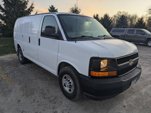 2017 Chevrolet Express 2500 Work Van