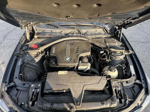 Blue 2014 BMW 320 i xDrive