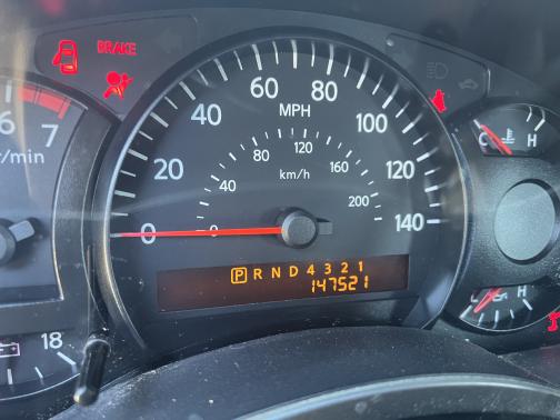 2004 Nissan Titan XE King Cab