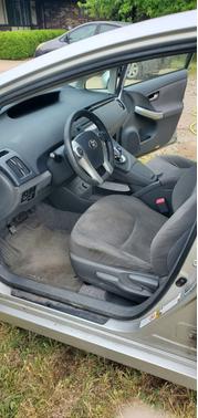 Silver 2011 Toyota Prius II