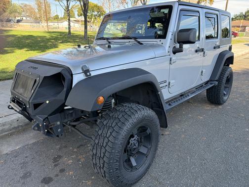 2010 Jeep Wrangler Unlimited Sport
