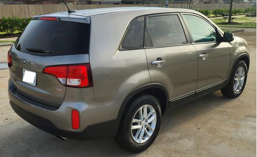 2015 Kia Sorento LX