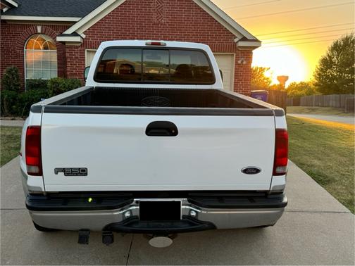 1999 Ford F-350 XLT Crew Cab Super Duty DRW