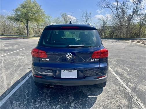 2012 Volkswagen Tiguan SE