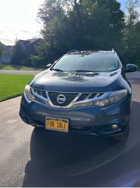Blue 2014 Nissan Murano LE