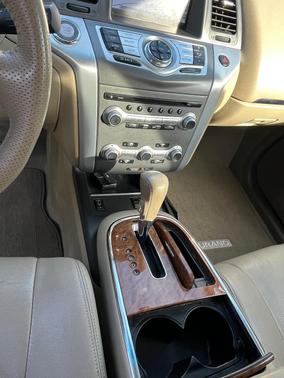 Blue 2014 Nissan Murano LE
